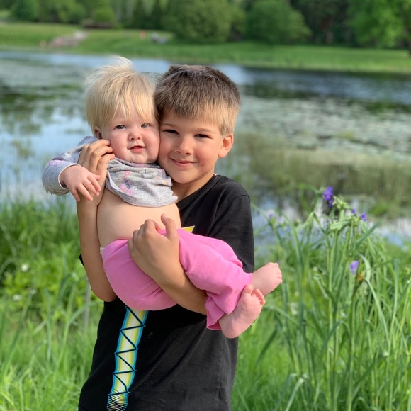 Meet your Posher, Beth - Picture 3 of 8